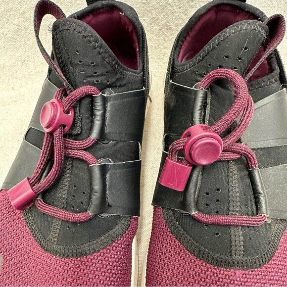 Nike Free Running Commuter 2018 Shoe AJ8309-001 Purple Black Size Women's‎ 9 - Picture 3 of 10